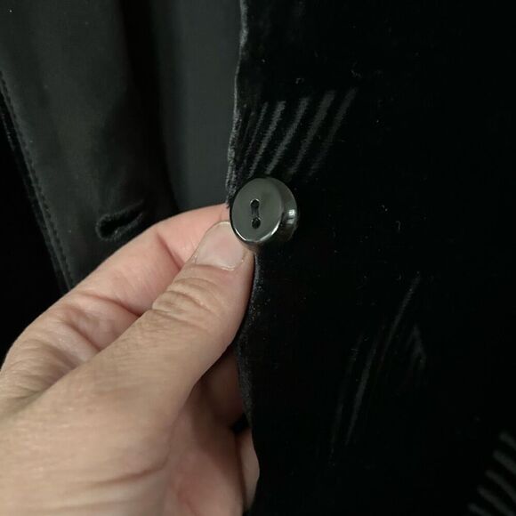 Vintage 90s Long Velvet Dana Buchman Jacket Black Silk Laser Triangle Print Sz 6 - Picture 10 of 10